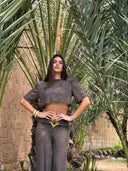 PADDED SHOULDER CROPPED TOP - MOCHA